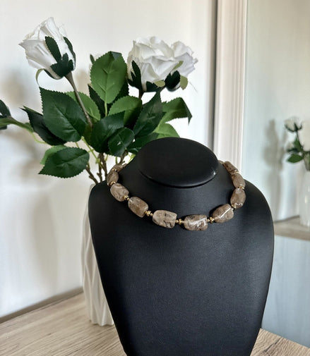 Collier Augustine Taupe
