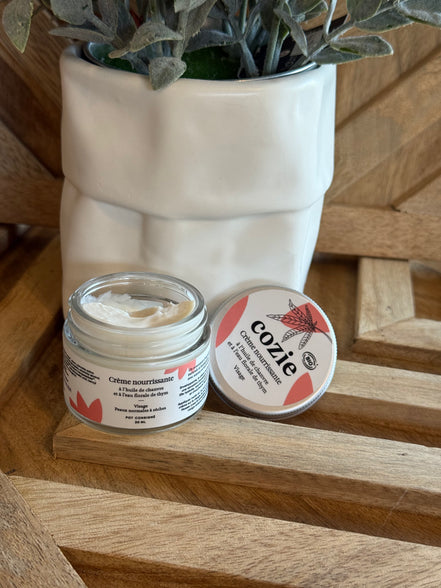 Crème nourrissante visage à l’huile de chanvre et eau florale de thym