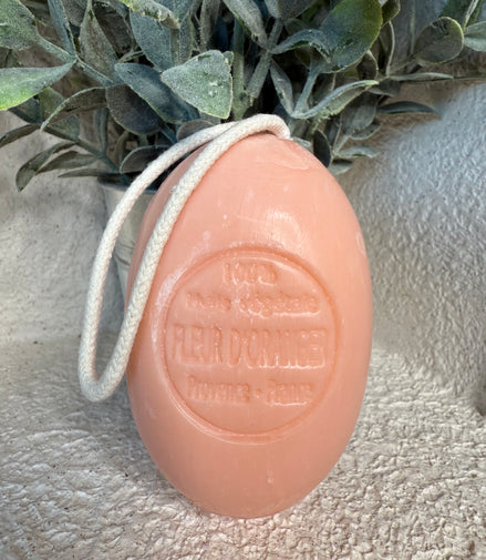 Savon ovale sur corde Fleur d'Oranger 200g